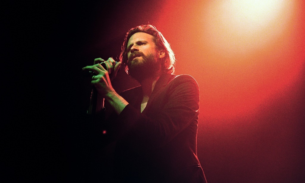 Father John Misty Perform 009
