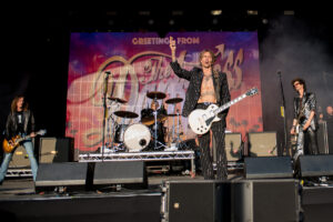 13 The Darkness